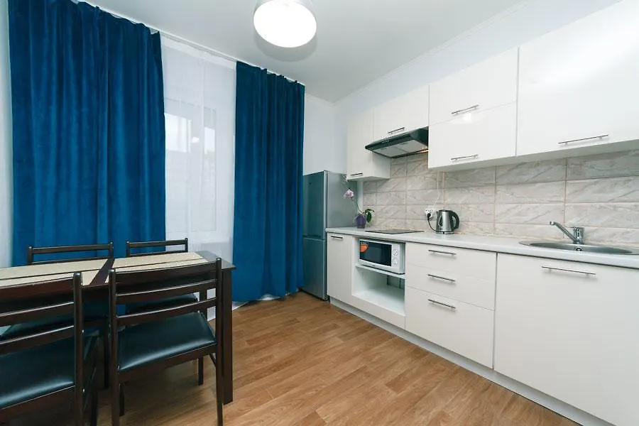 Cozy Apartment On Gmyri 12B Near Metro Poznyaki Kiev Oekraïne